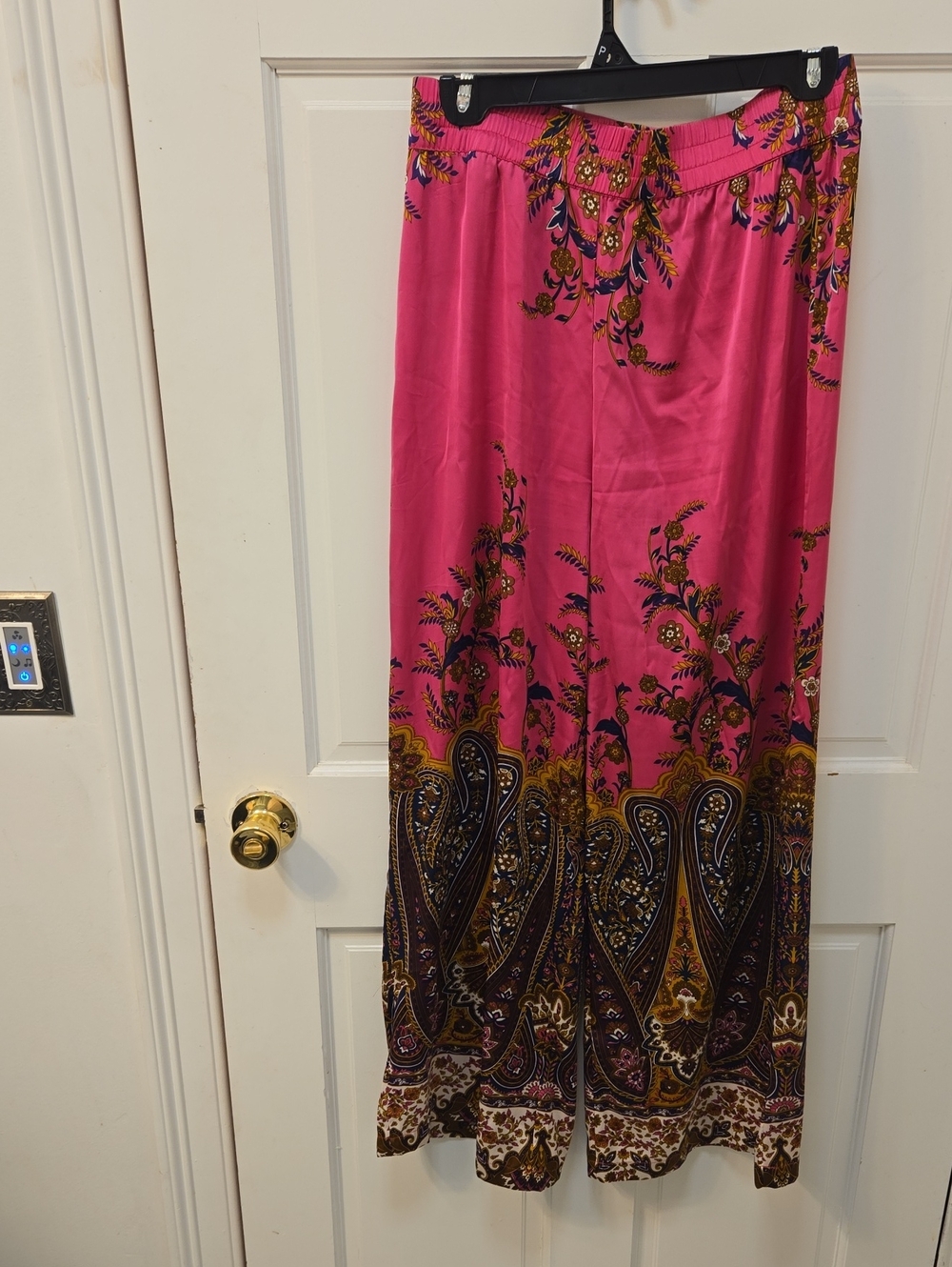 Rachel Zoe pink paisley pants